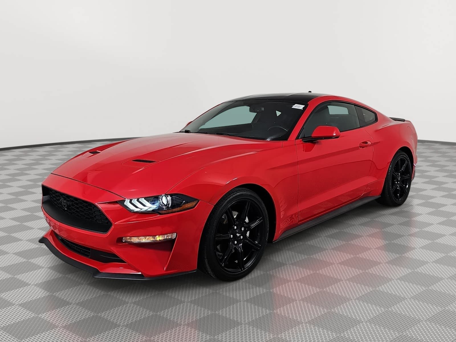 Used 2020 Ford Mustang Coupe w/ Equipment Group 101A RWD image 4