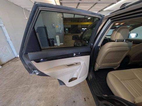 Used 2012 Kia Sorento EX w/ Premium Plus Pkg AWD/4WD image 24