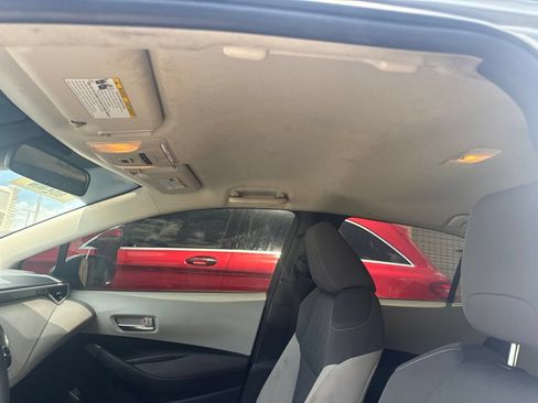 Used 2020 Toyota Corolla LE FWD image 8