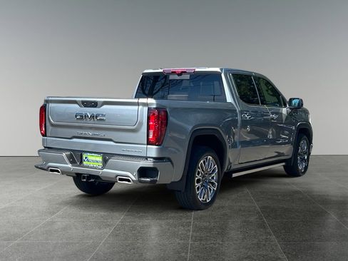 Used 2025 GMC Sierra 1500 Denali Ultimate AWD/4WD image 8