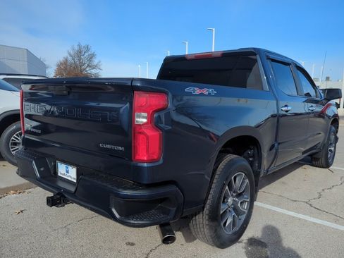 Used 2020 Chevrolet Silverado 1500 Custom w/ Custom Value Package image 5