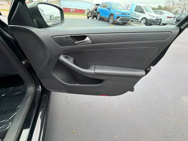 Used 2016 Volkswagen Jetta S FWD image 29