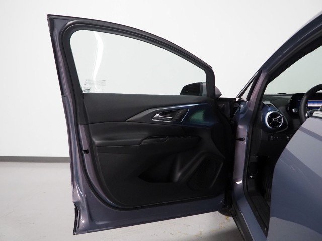 Used 2024 Chevrolet Equinox EV FWD LT w/ 2LT image 53