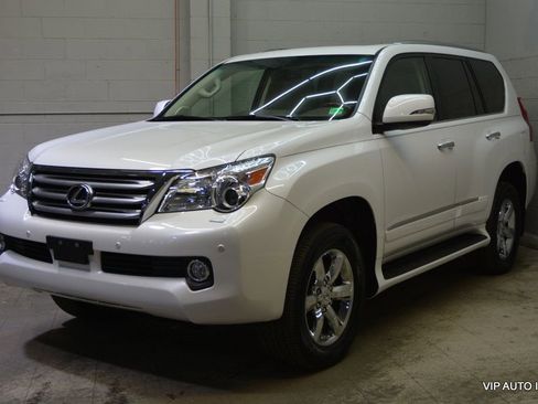 Used 2011 Lexus GX 460 Premium image 2