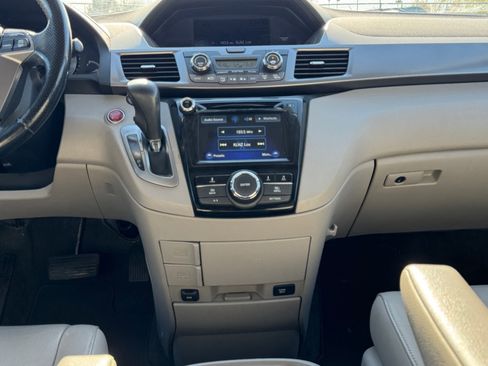 Used 2016 Honda Odyssey EX-L image 15