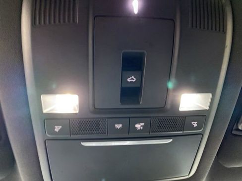 Used 2021 MAZDA CX-9 Signature image 30