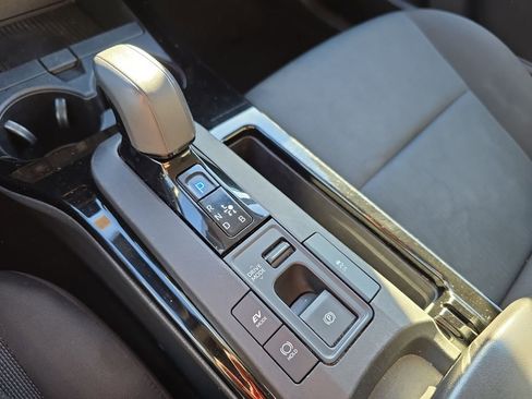 Used 2023 Toyota Prius LE image 30