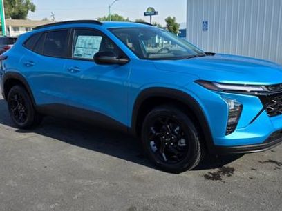 New 2026 Chevrolet Trax LT w/ Driver Confidence Package