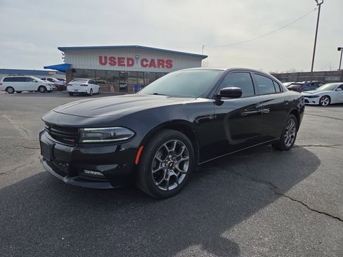 Used 2017 Dodge Charger SXT w/ AWD Plus Group image 1