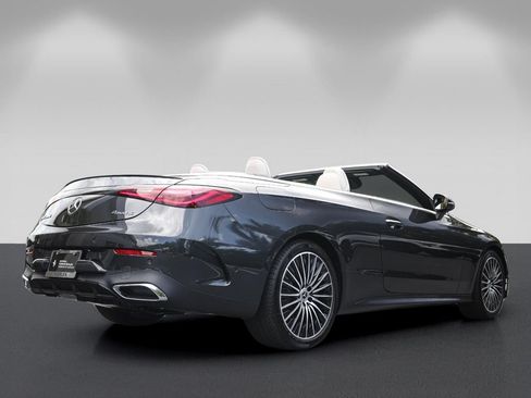 Used 2026 Mercedes-Benz CLE 300 4MATIC Cabriolet image 5