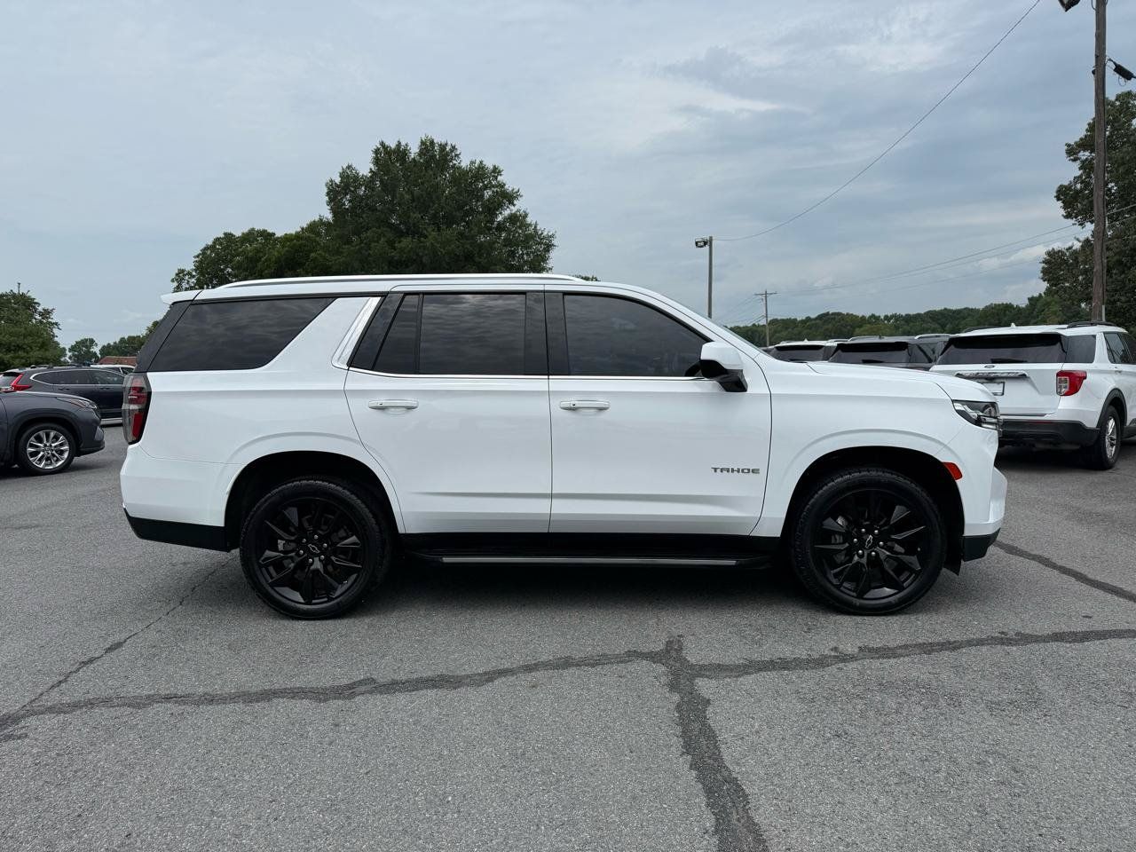 Used 2023 Chevrolet Tahoe LT RWD image 7