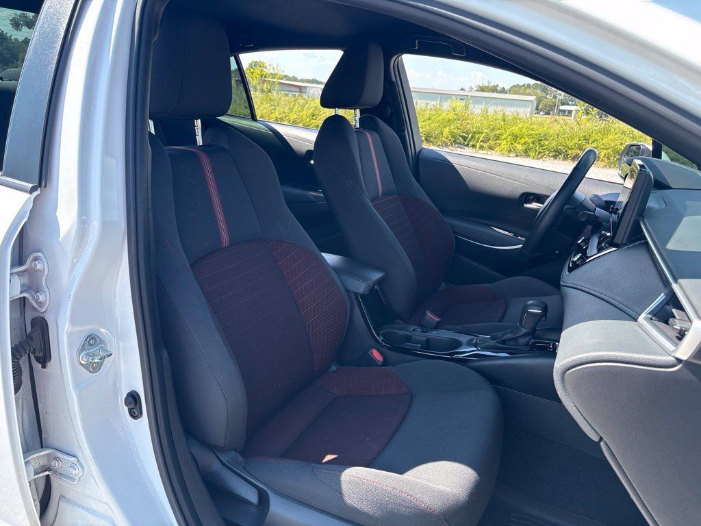 Certified 2024 Toyota Corolla SE FWD image 23