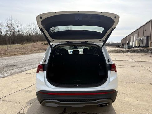 Used 2023 Hyundai Santa Fe XRT image 16