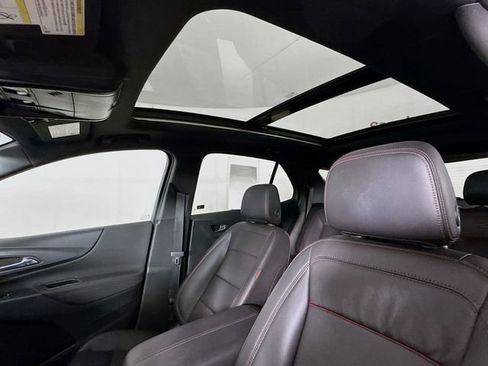 Used 2022 Chevrolet Equinox RS w/ RS Leather Package AWD/4WD image 24