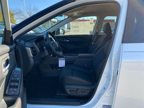 New 2026 Nissan Rogue SV image 11