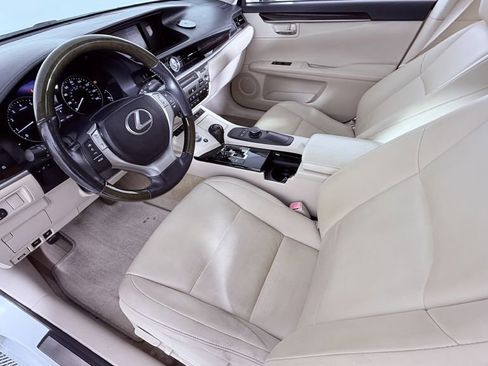 Used 2013 Lexus ES 350 Premium w/ Premium Pkg image 13