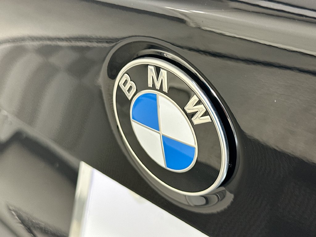 Used 2026 BMW 330i Sedan w/ Premium Package RWD image 22