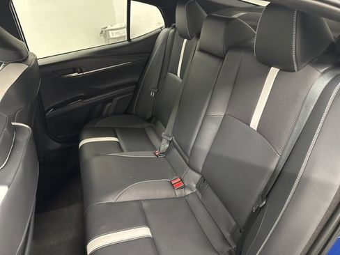 Used 2025 Toyota Camry SE w/ Multimedia Upgrade Package image 19