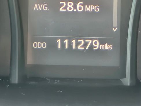 Used 2018 Toyota Camry SE image 29