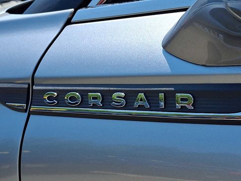 Used 2022 Lincoln Corsair AWD w/ Premium Package image 31