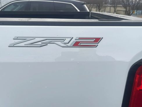 Used 2019 Chevrolet Colorado ZR2 image 24