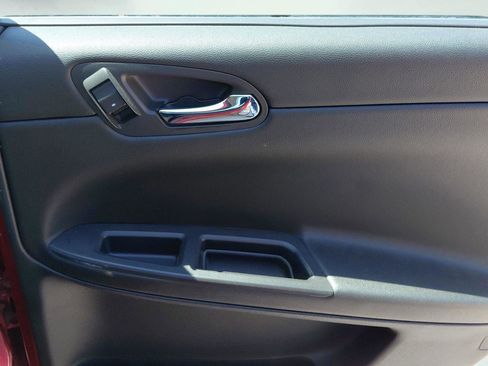 Used 2014 Chevrolet Impala LTZ FWD image 16