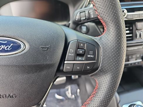 Used 2024 Ford Escape ST-Line Select AWD/4WD image 18