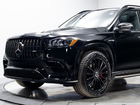 Used 2024 Mercedes-Benz GLS 63 AMG 4MATIC image 4