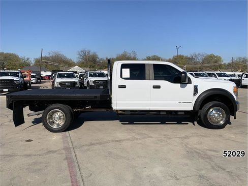 Used 2021 Ford F550 4x4 Crew Cab Super Duty w/ Power Equipment Group image 5