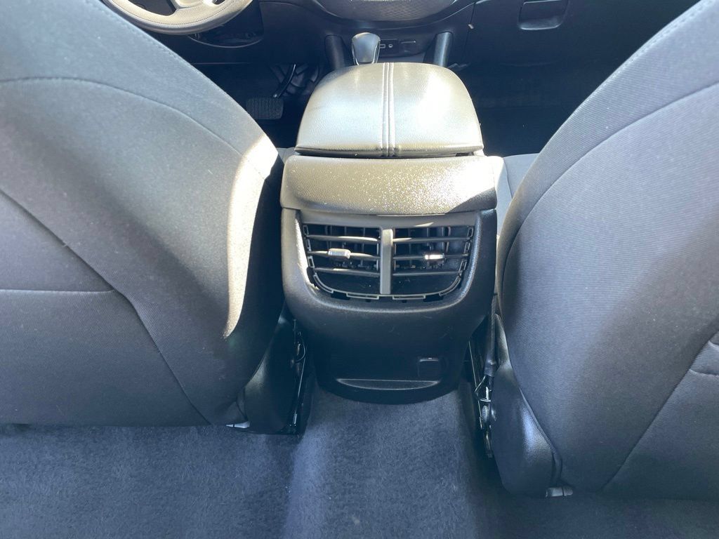 Used 2024 Chevrolet Malibu LT FWD image 21