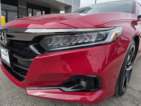 Used 2022 Honda Accord Sport image 10