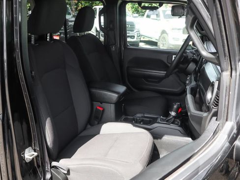 Used 2023 Jeep Wrangler Unlimited Sport AWD/4WD image 49