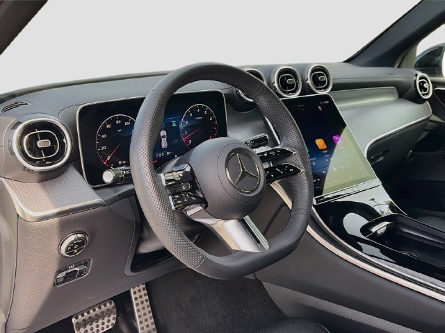 Certified 2026 Mercedes-Benz GLC 300 4MATIC image 8