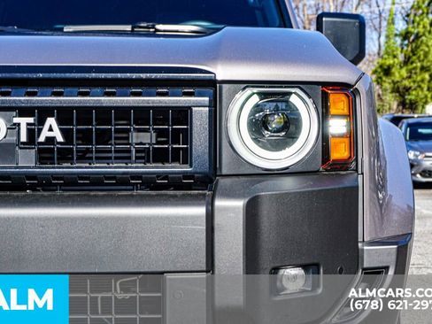 Used 2024 Toyota Land Cruiser image 12