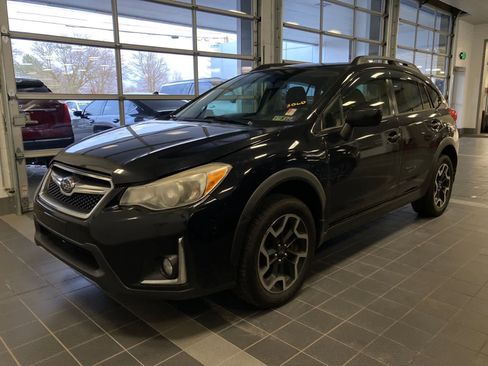Used 2016 Subaru Crosstrek 2.0i Premium w/ Moonroof Package image 1