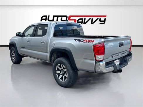 Used 2023 Toyota Tacoma TRD Off-Road image 5