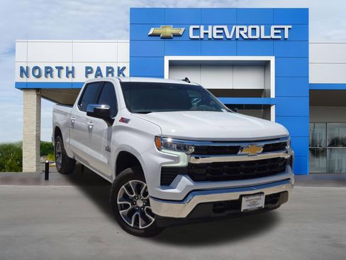 Certified 2026 Chevrolet Silverado 1500 LT AWD/4WD image 1