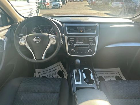 Used 2016 Nissan Altima 2.5 S w/ Power Driver Seat Package image 14