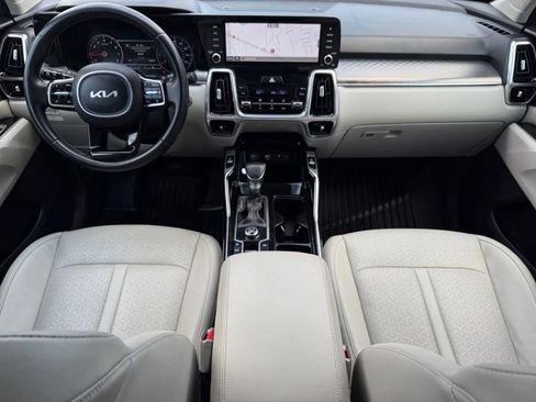 Used 2022 Kia Sorento SX FWD image 19
