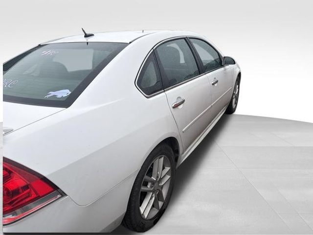 Used 2013 Chevrolet Impala LTZ FWD image 21