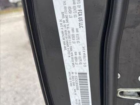 Certified 2019 Dodge Charger Scat Pack image 10