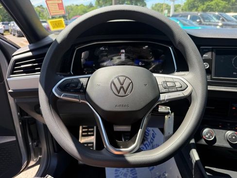 Used 2023 Volkswagen Jetta Sport FWD image 14
