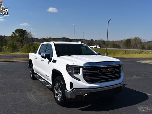 Used 2024 GMC Sierra 1500 SLT w/ SLT Premium Plus Package image 1