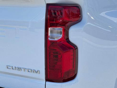 New 2026 Chevrolet Silverado 2500 Custom w/ Custom Value Package AWD/4WD image 30