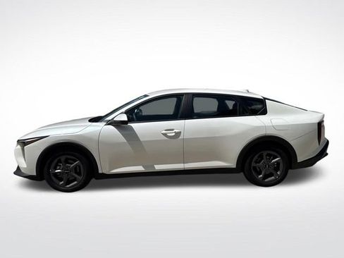 Used 2025 Kia K4 FWD image 6