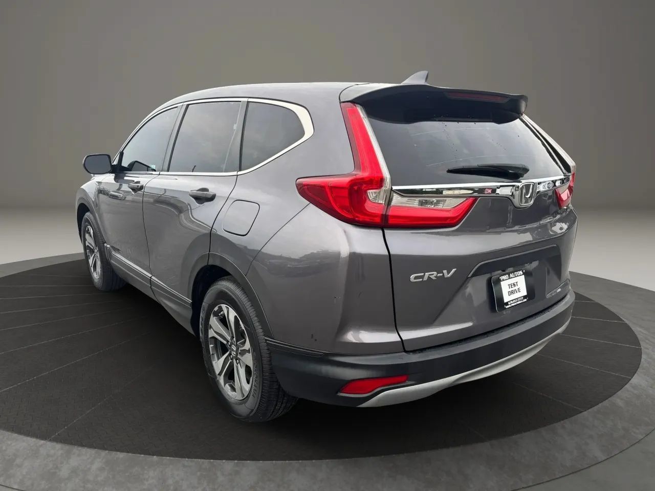 Used 2018 Honda CR-V LX image 4