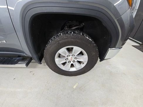 Used 2020 GMC Sierra 1500 SLE w/ SLE Value Package AWD/4WD image 10