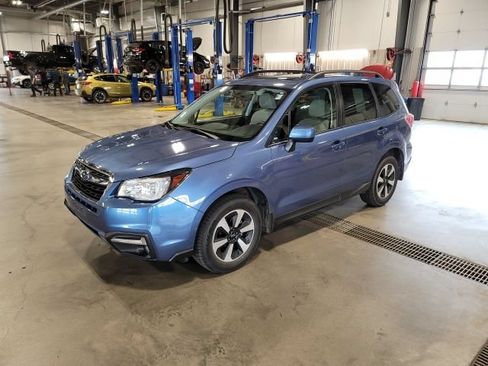 Used 2018 Subaru Forester 2.5i Premium AWD/4WD image 3