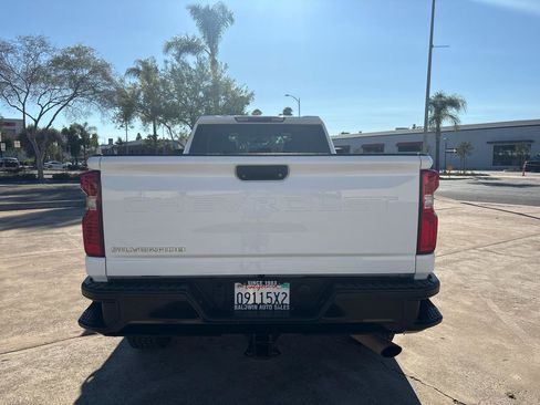 Used 2020 Chevrolet Silverado 2500 Custom AWD/4WD image 14