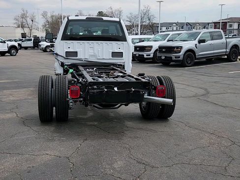 New 2025 Ford F550 4x4 Crew Cab Super Duty image 8